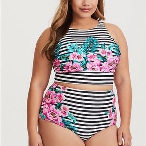 Torrid size 1 high neck floral and stripe swim top